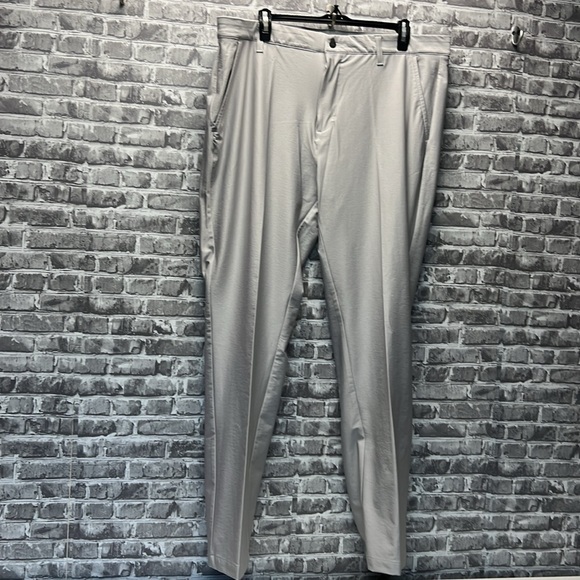 Adidas‎ pants - Picture 7 of 7